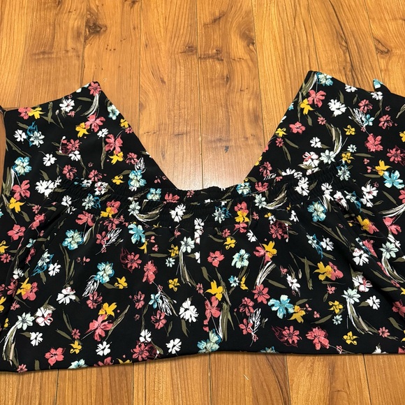 Lane Bryant Dress Pant Capris size 26/28 - Picture 2 of 4